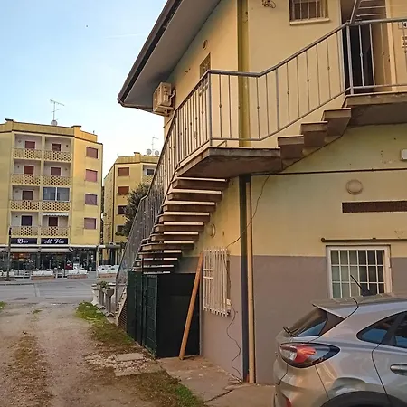 Estensi 14 Διαμέρισμα Llido Degli Estensi